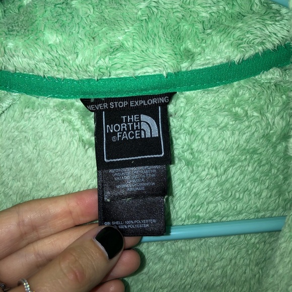 The North Face Women’s Osito Jacket - Picture 4 of 8